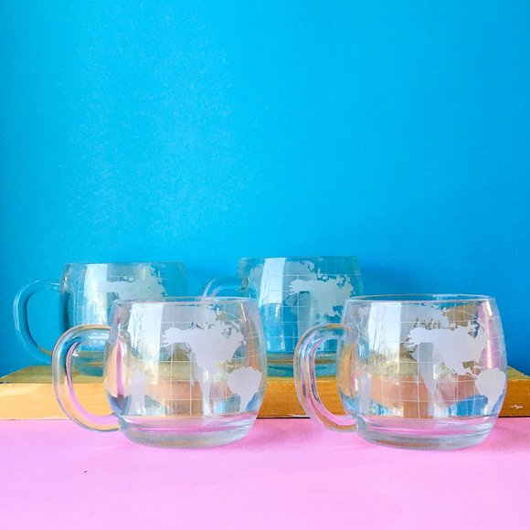 SOLD Glass Nestle Coffee Collector Glass Mugs Set of 4 - Picture 3 of 7